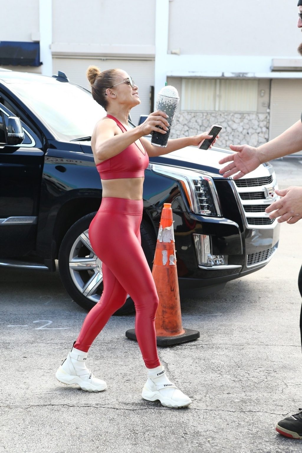 Jennifer Lopez | Celeb Masta 121