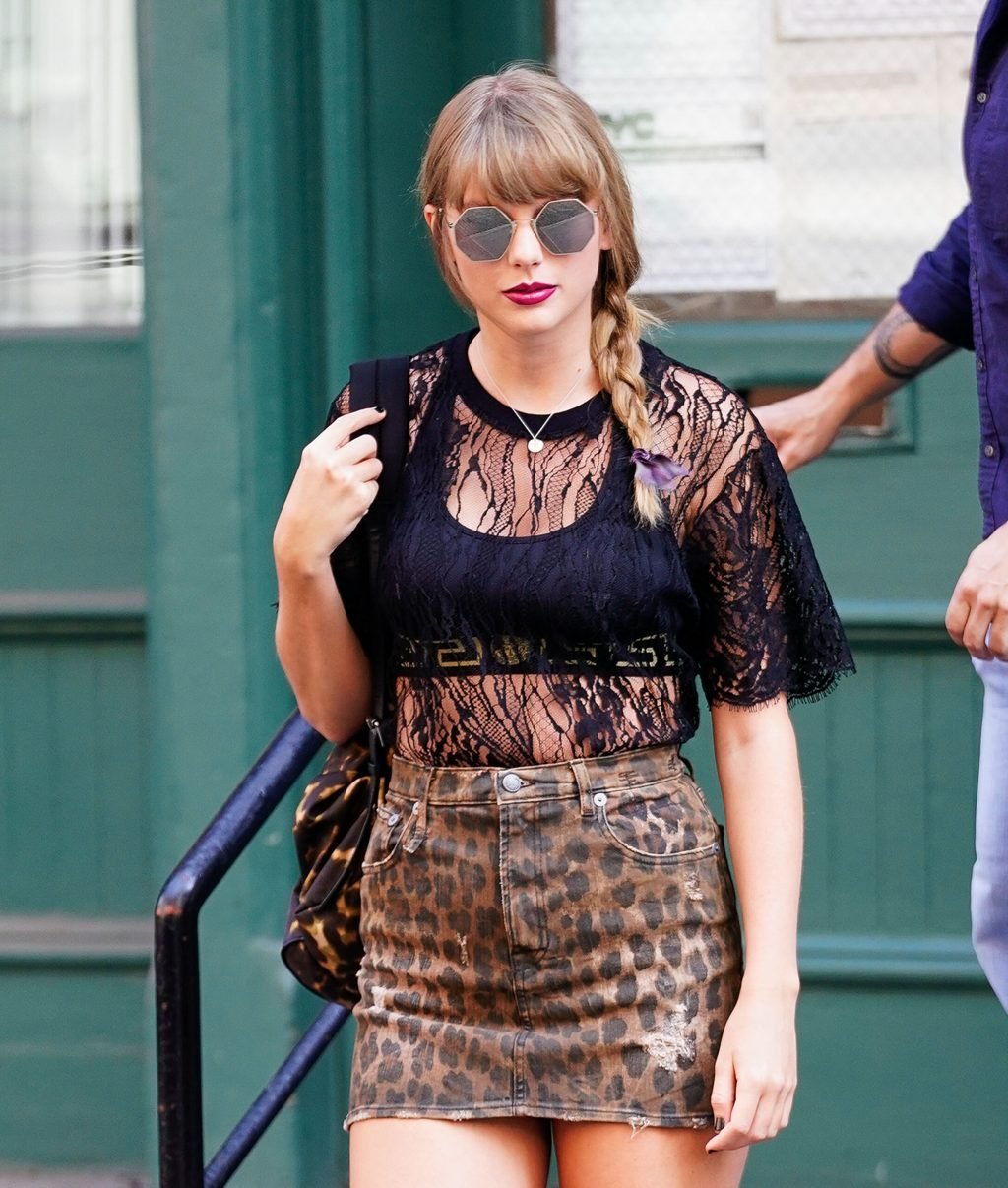 Taylor Swift | Celeb Masta 130
