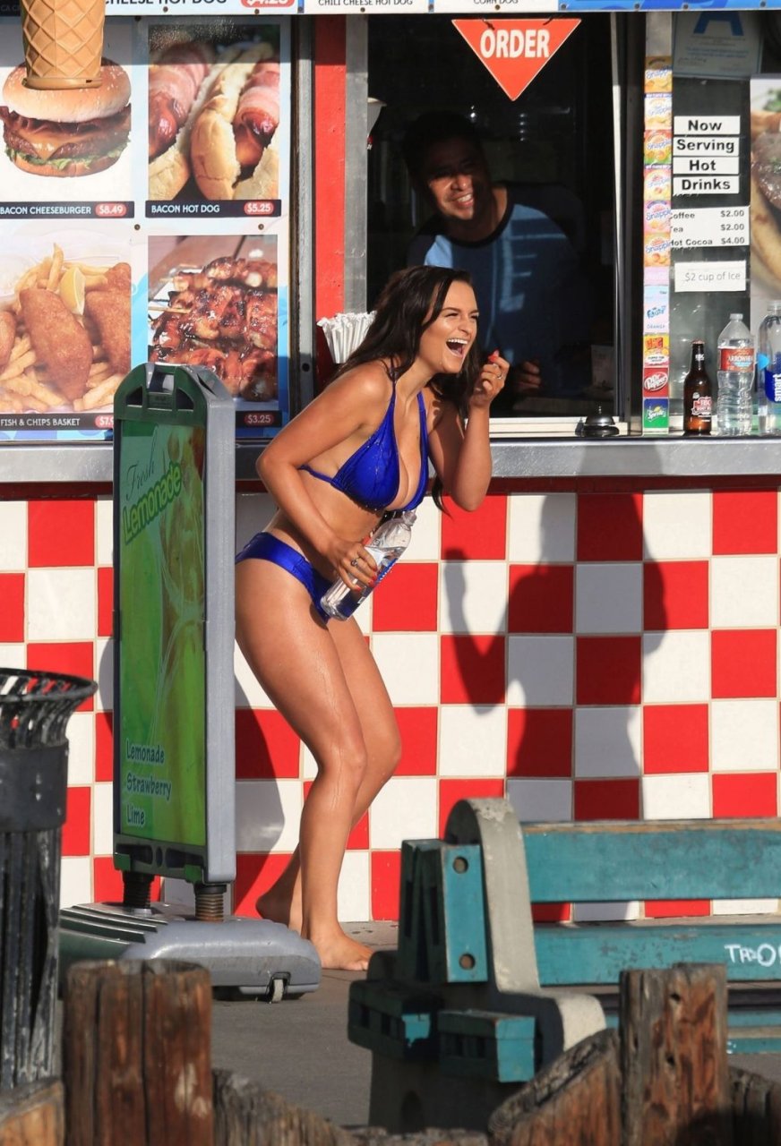 Kinsey Wolanski | Celeb Masta 59