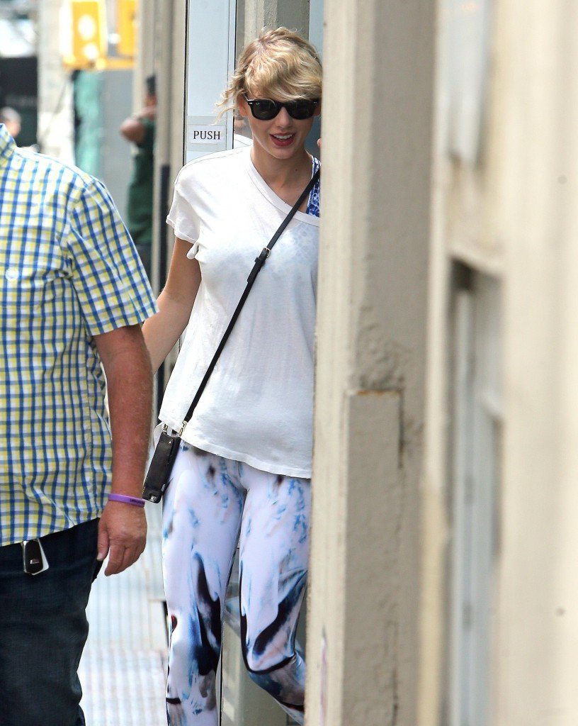 Taylor Swift | Celeb Masta 9