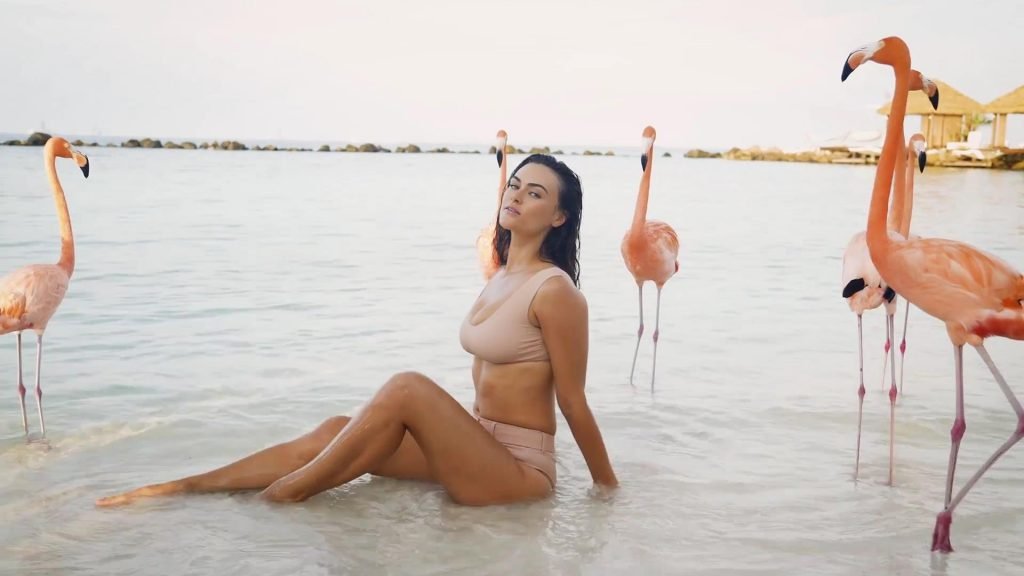 Myla Dalbesio | Celeb Masta 24