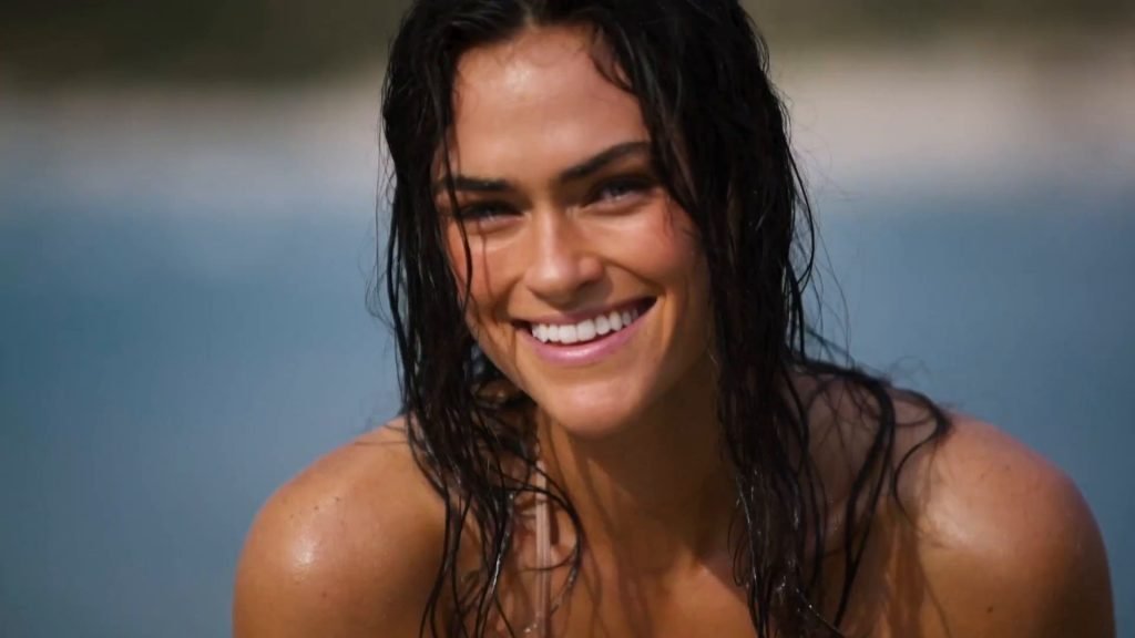 Myla Dalbesio | Celeb Masta 28
