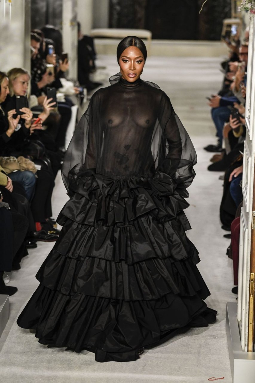 Naomi Campbell | Celeb Masta 2