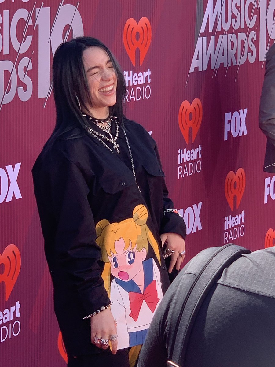 Billie Eilish | Celeb Masta 27