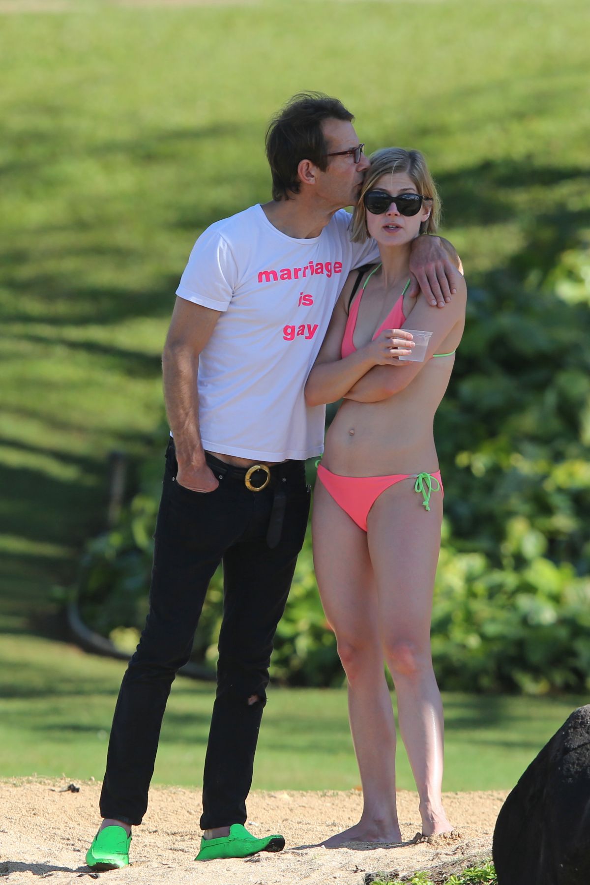 Rosamund Pike | Celeb Masta 43